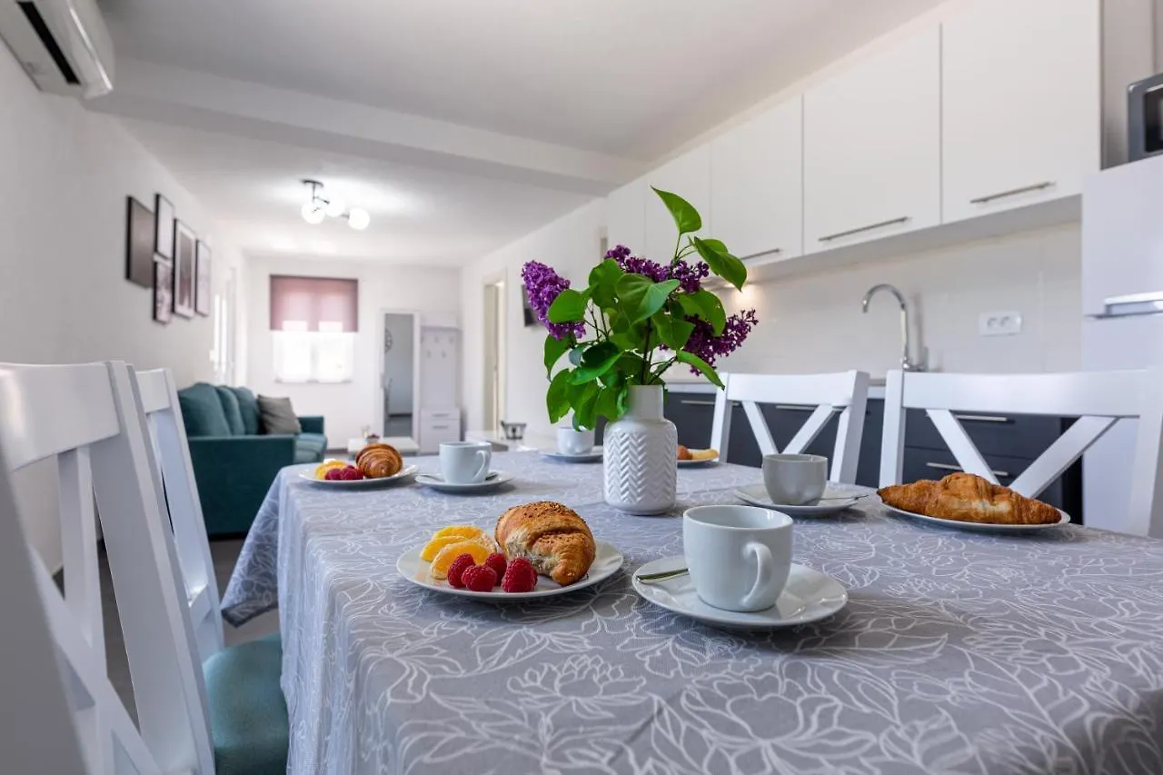 La Terza Villa Milohnici